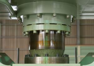 劣化した駐輪ラックを最新式の機構に交換する